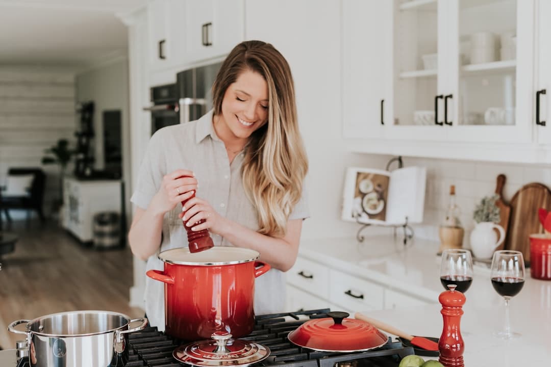 découvrez l'art de la cuisine saine avec nos recettes délicieuses et équilibrées. apprenez à préparer des plats nutritifs qui raviront vos papilles tout en prenant soin de votre santé. adoptez un mode de vie sain avec nos conseils et astuces culinaires.